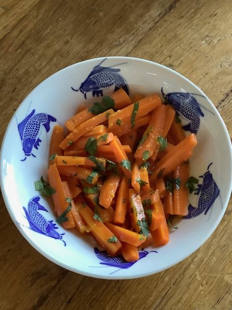 Carrots "Lyonnaise" | Souther Fried French Carrots Lyonnaise, Recipe Carrots, Traditional French Recipes, French Recipe, Easter Week, Texas Food, Favorite Side Dish, Saute Onions, Baby Carrots