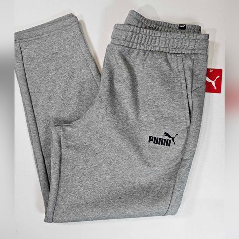 Puma Mens Sweatpants Joggers Xl Grey Black Puma Logo Fleece Lined New 845787-02 Brand New With Tags Never Worn Puma Mens Sweatpants Joggers Xl Grey Black Logo Fleece Lined Nwt Side Pockets Adjustable Stretch Waist 18" Length 42" Inseam29" Rise 13" Upgrade Your Athletic Wardrobe With These Premium Men's Puma Sweatpants Joggers. Perfect For Training, Casual Wear, Or Lounging, These Joggers Are Designed To Provide Maximum Comfort And Style. Regular Fit With A Tapered Leg For A Modern Silhouette Ela Puma Sweatpants, Workouts Running, Puma Pants, Puma Logo, Black Puma, Puma Mens, Black Logo, Athletic Wear, Mens Sweatpants