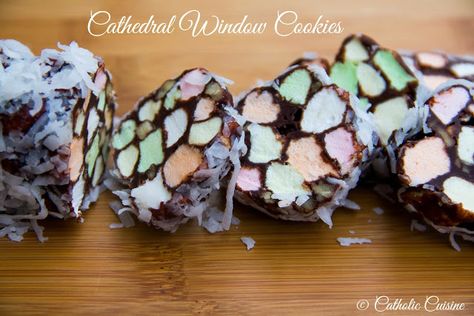 Catholic Cuisine: Cathedral Window Cookies Church Window Cookies, Thomas Becket, Window Cookies, Church Window, Cathedral Window, Cathedral Windows, Melting Chocolate Chips, 12 December, St Thomas