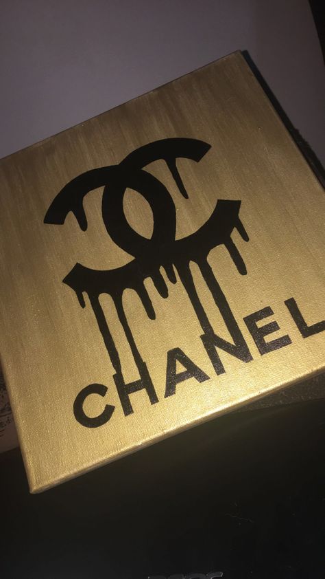 Chanel Canvas Painting, Drip Logo, Chanel Canvas, Painting Canvases, Cute Canvas Paintings, Logo Wall, Logo Diy, Canvas Painting Designs, Cute Canvas