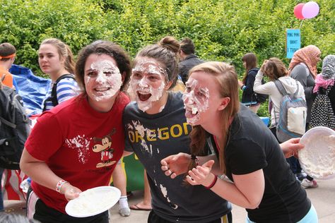 Carnival Pictures, Pie Face Game, Pie In The Face, Whipped Cream Pie, Face Ideas, Action Pictures, Google Doodle, Full Sail, Student Body