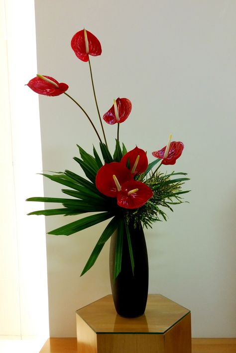 https://flic.kr/p/GnzR2X | ANTHURIUM Anthurium Arrangement, Flowers Ornaments, Arreglos Ikebana, Tall Floral Arrangements, Tropical Floral Arrangements, Hotel Flowers, Tropical Flower Arrangements, Anthurium Flower, Unique Flower Arrangements