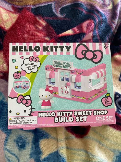 Lego Hello Kitty, Hello Kitty Lego, Hello Kitty Birthday Party, Hello Kitty Toys, Hello Kitty Crafts, Hello Kitty Clothes, Hello Kitty Accessories, Kawaii Toys, Hello Kit