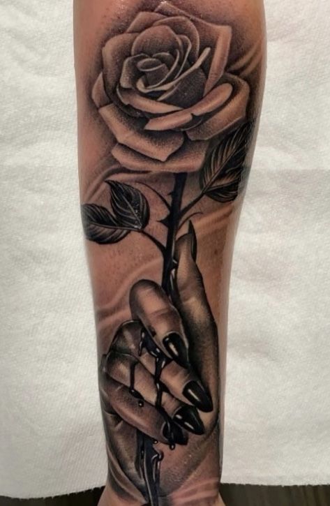 Rose Name Tattoos For Women, Hanna Ideas, Rose Tattoo With Name, Roses Tattoos, Tats Ideas, 2024 Tattoo, Rose Tattoos For Men, Rose Tattoos For Women, Blue Rose Tattoos