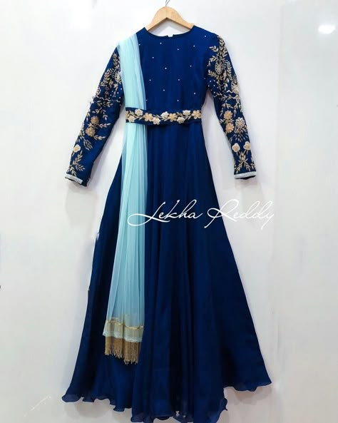 Long Gown With Dupatta, Waist Belts For Women, Work On Sleeves, Dress With Waist Belt, Dupatta Dress, Color Floor, Hand Embroidery Work, Ice Blue Color, Gown With Dupatta