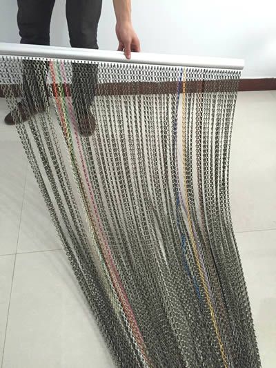 Chain Room Divider, Lengthen Curtains, Chain Curtain, Curtains To Go, Fragrance Display, Mesh Curtain, String Curtains, Beaded Curtain, House Interior Design Styles