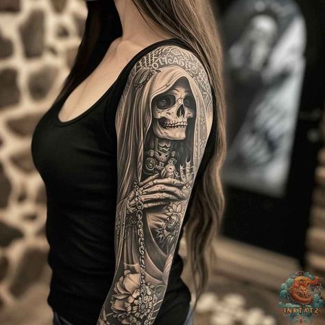 If you're looking for some inspiration for your next tattoo, or just want to see some of the most creative and well-done pieces out there, the subreddits r/tattoo and r/tattoos are the perfect places to start. La Muerte Tattoo Design, La Santa Muerte Drawing, La Tattoos Ideas, 92 Tattoo, La Santa Muerte Wallpaper, La Santa Muerte Tattoo, Santa Muerte Tattoo, Chest Neck Tattoo, La Muerte Tattoo