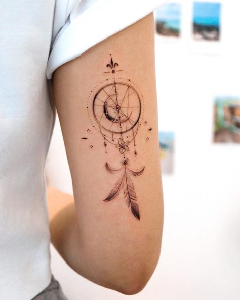 30+ Dream Catcher Tattoo Ideas for Men and Women - 100 Tattoos Compass Dreamcatcher Tattoo, Compass Dreamcatcher, Dreamcatcher Tattoo Meaning, Dream Catcher Tattoo Design, Back Of Arm Tattoo, Dream Catcher Tattoo, Arm Tattoos For Women, Tattoo Meaning, Dream Tattoos