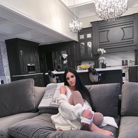 Christina Oliva Cinque on Instagram: “My home is finally starting to come together and I don’t know what’s more comfy this couch or my @jluxlabel sweater🖤” Couch Selfie, Rich Girl Aesthetic, Expensive Taste, Rich Girl, Come Together, I Don T Know, Don T Know, My Home, Stuff To Do