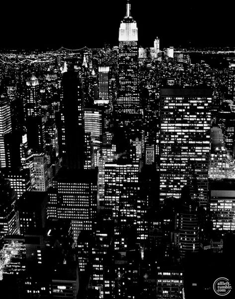 New York Obsession — Upper West Side City Iphone Wallpaper, Nyc At Night, Cool Backgrounds Wallpapers, New York Aesthetic, New York Life, I Love Ny, Friday Night Lights, Loud House, Future City