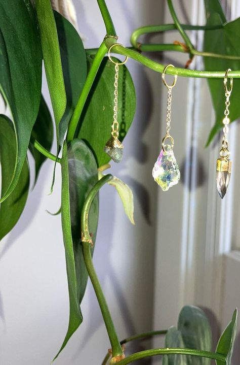 Indoor Plant Accessories, Plant Beading, Plant Beads, Plant Charms, Wall Hanging Decorations, Raw Labradorite, Plant Accessories, Vertical Wall Planters, Shower Rings