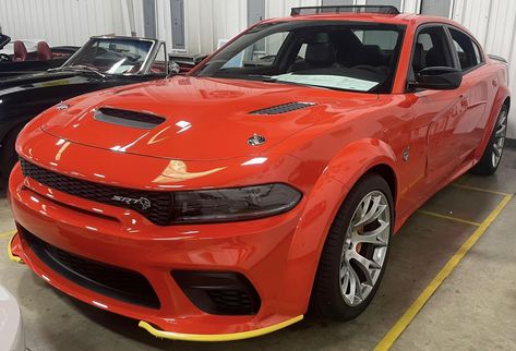 Dodge Charger SRT Hellcat Redeye Widebody King Daytona Special Edition Charger Srt Hellcat, Dodge Charger Hellcat, Dodge Charger Srt, Srt Hellcat, Expensive Jewelry Luxury, Cute Car Accessories, Cute Cars, Dodge Charger, Sports Cars Luxury