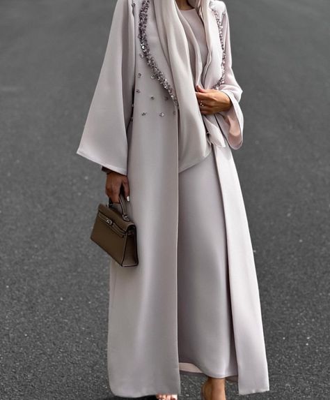 Luxury Abaya, Fashion Abaya, Kaftan Women, Abaya Designs Latest, Abaya Fashion Dubai, Dubai Abaya, Long Sleeves Dress, Mode Abaya, Muslim Fashion Hijab