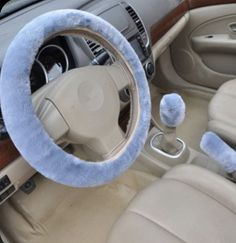 New Car Accessories, Girly Car Accessories, Car Deco, Cool Car Accessories, Girly Car, Car Essentials, Cute Car Accessories, Car Inspiration, Car Steering Wheel Cover