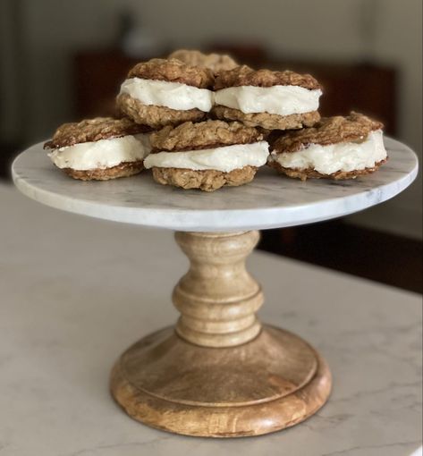 Oatmeal Cream Pie Cookies, Oatmeal Cream Cookies, Cream Pie Cookies, Pie Cookies Recipe, Oatmeal Cookies Recipes Easy, Oatmeal Cream Pie, Oatmeal Pie, Make Oatmeal, Magnolia Network