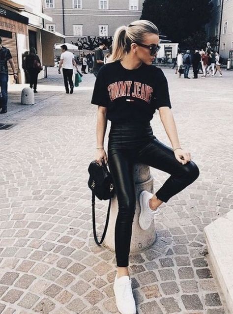 Our black glossy leggings look just like your favorite pair of leather leggings only better! | Our glossy black leggings can be paired with an oversized tee or crop top for a simple yet elegant look #summer#summeroutfit #athleisurestyle#athleisurewear #nycfashion#lafashion #streetwear#affordablefashion #streetstyle#athleisure #casualstyle#leatherleggings#streetstyleblogger#minimalistfashion#fashionblogger#summertime#ootd #sportsbra#collegegirls #ootd #loungewear#everydaylook #athleisure Activewear Inspiration, Birkenstock Outfit, Winter Outfits For School, Leggings Outfits, Black Leather Pants, Summer Work Outfits, Cute Spring Outfits, Looks Black, Athleisure Fashion