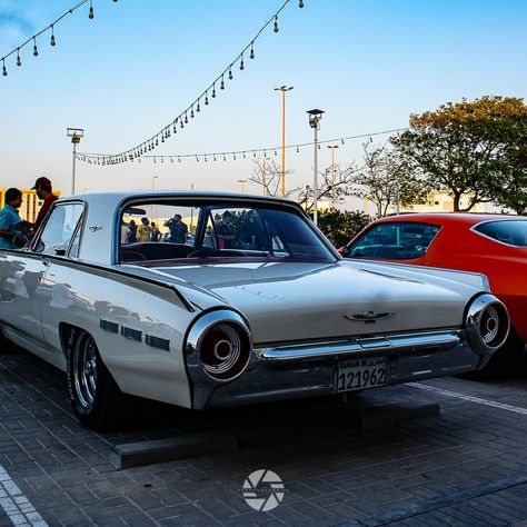 Ah, the Third Generation Ford Thunderbird, a true gem of the early sixties, a time when elegance and innovation danced hand in hand. Produced from 1961 to 1963, this model marked the debut of the "Bullet Bird," so named for its sleek, rocket-inspired design—a nod to the space-age optimism of its era. . . . #fordperformance #ford #fordracing #thunderbird #thunderbird350 #thunderbirdbass #vintagecars #vintagestyle #vintage #classiccars Ford Racing, Ford Thunderbird, Hand In Hand, Space Age, Vintage Cars, Rocket, Classic Cars, I Am Awesome, Design Inspiration