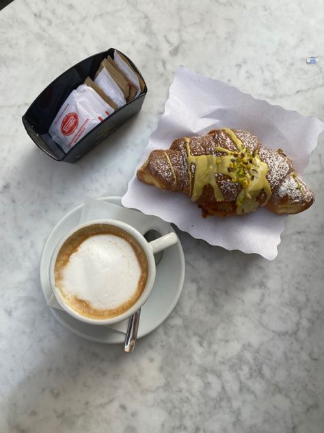 Lots of love for pistachio croissants and cappuccinos Pistachio Croissant, Lots Of Love, Pistachio, Cappuccino, Of Love, Vision Board, Italy, Instagram