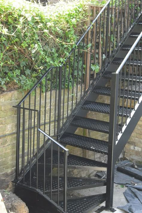 Exterior Steel Staircase London                                                                                                                                                                                 More Steel Staircase Outdoor, Metal Staircase Outdoor, Fabricated Staircase, External Stairs, Metal Staircase, Outside Stairs, Wrought Iron Staircase, Steel Staircase, Staircase Outdoor