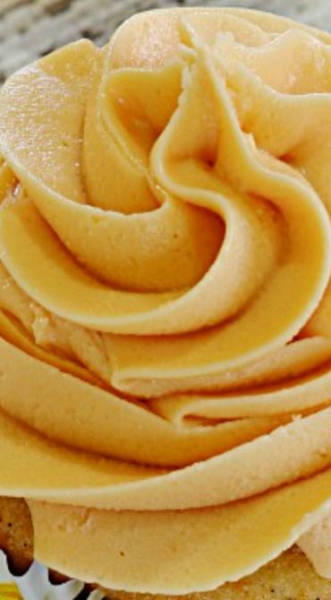 Butterscotch Frosting Jello Frosting, Butterscotch Frosting, Fondant Recipes, Icing Recipes, Food Decorating, Frosting Recipes Easy, Caramel Icing, Lime Cake, Cake Frosting Recipe