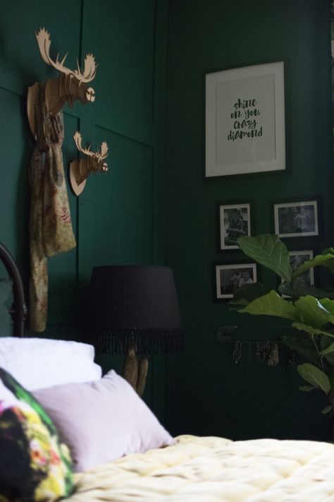 Bedroom Painted in deep sea green by Valspar Abigail Ahern, Bedrooms Decor, Green Bedroom, Green Walls, Bedroom Renovation, Green Sofa, Master Bedrooms, Green Rooms, Bedroom Green