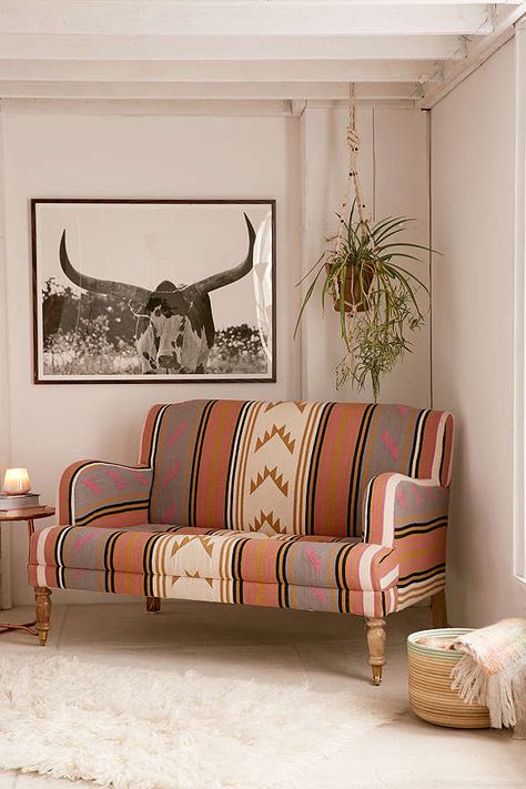 Fall In Love With Kilim For Your Home - COWGIRL Magazine Kilim Sofa, Camper Redo, Minimalist Dekor, Deco Studio, Southwest Decor, Modern Western, Inspire Me Home Decor, Western Homes, Southwestern Decorating