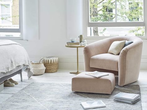 6 Steps to Creating a Cosy Reading Nook - TLC Interiors Armchair Footstool, Bedroom Reading Corner, Bedroom Armchair, Pink Armchair, Couches Living, Armchair Bedroom, Armchair With Ottoman, Big Bedrooms, Bedroom Corner