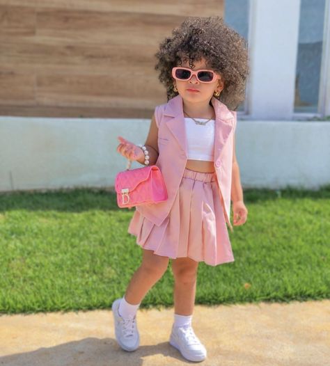 Fun Outfit Ideas, Girls Western Wear, Chic Kids, Kids Dress Wear, Baby Dress Patterns, Time For Yourself, Skirts For Kids, Kids Fashion Dress, Busy Parents