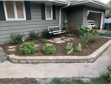 Flower Bed Seating Area, Front Yard Sitting Area With Pavers, Bench In Front Of House Landscaping, Small Front Yard Sitting Area Ideas, Landscape Ideas With Bench, Front Yard Sitting Area Ideas Diy, Front Yard Seating Area No Porch, Front Yard Seating Area Ideas, Small Front Yard Patio