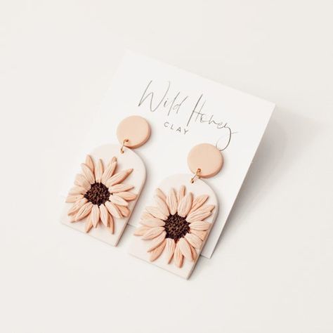 Cat Earrings Polymer Clay, Boho Sunflower, Orange Sunflowers, Diy Earrings Polymer Clay, Polymer Clay Jewelry Tutorials, Wild Honey, Pastel Orange, Polymer Earrings, Polymer Clay Diy