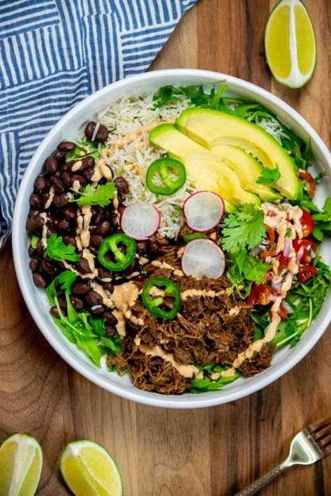 Barbacoa Burrito Bowl, Beef Barbacoa, Barbacoa Beef, Chipotle Sauce, Burrito Bowl, Easy Beef, Burritos, Meal Plan, Meal Planning