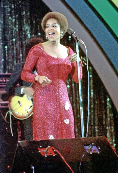 Leslie Gore, The Staple Singers, Laura Nyro, Mavis Staples, Purple Clover, Soul Singers, Gospel Singer, R&b Music, Black Music