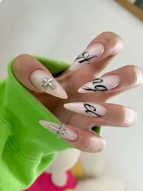 Nails Words Writing, Cursive Nail Design, Writing On Nails Words, Cursive On Nails, Nails With Writing, Writing On Nails, Calligraphy Nails, Writing Nails, Nails Chrome Hearts