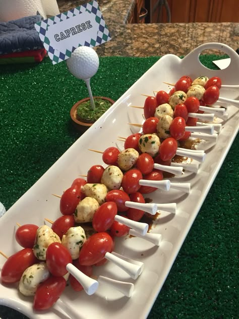 Golf themed baby shower Golf Themed Food, Golf Centerpieces, Golf Party Foods, Golf Themed Party, Caddy Shack, Masters Party, Golf Tournament Ideas, Golf Baby Showers, Appetizers Fruit