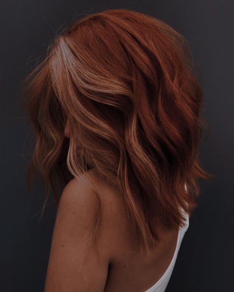 Orange Copper Hair Color, Easy Haircuts, Hair Style Girl, Girl Aesthetics, Girl Hairstyle, Ginger Hair Color, Woman Hair, Beautiful Hair Color, Hair Stylies