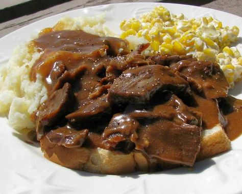 Hot Roast Beef Sandwich With Gravy, Sliced Roast Beef Recipes, Shoestring French Fries, Beef Sandwiches Crock Pot, Hot Roast Beef Sandwiches, Gravy Fries, Hot Beef Sandwiches, Leftover Roast Beef, Roast Beef Sandwich