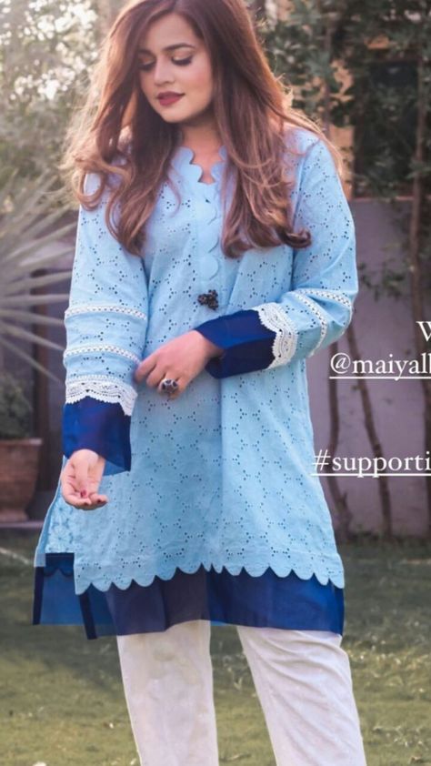 Kurta Daman Designs Women, New Stylish Dress Designs Pakistani, Dress Designs Traditional, Hakoba Kurta Designs, Shirts Design For Girls Pakistani, Intricate Dress, Embroidery Trends, Fusion Dress, Style Outfits Summer