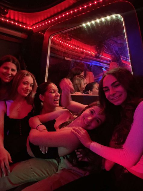 Party Bus Pictures, Party Bus Aesthetic, Frat Party Aesthetic, Birthday Party Bus, Party Bus Birthday, Frat Party, Night Out With Friends, Birthday 2023, Board Aesthetic