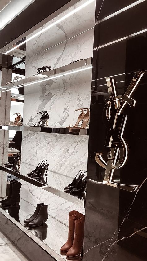 YSL aesthetic Ysl Store, Saint Laurent Aesthetic, Foto Glamour, Heels Aesthetic, Ysl Heels, Rich Girl Aesthetic, Rich Girl Lifestyle, Ysl Shoes, Night Scenery