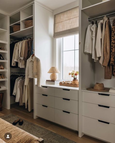 Walk In Closet Ideas, Custom Dresser, Dream Closet Design, Walk In Closets, Closet Remodel, Closet Room, Bedroom Closet Design, Dream Closets, Closet Makeover