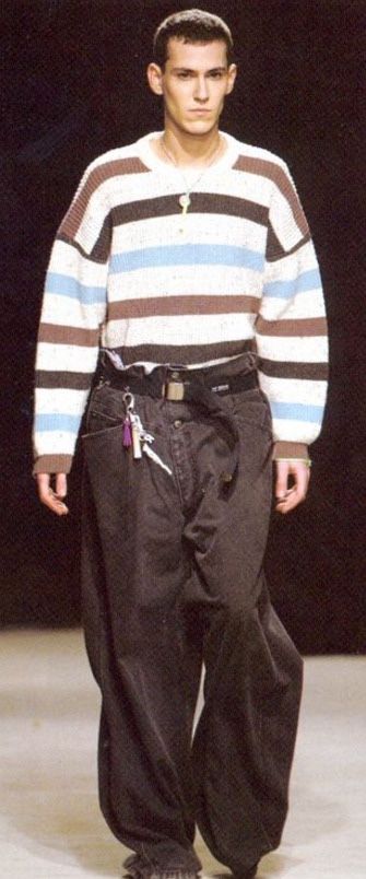 Raf Simons Menswear, Raf Simmons, Mens Outfit Inspiration, Fashion Inspiration Design, Raf Simons, Martin Margiela, 90s Fashion, Runway Fashion, Fashion Inspo Outfits