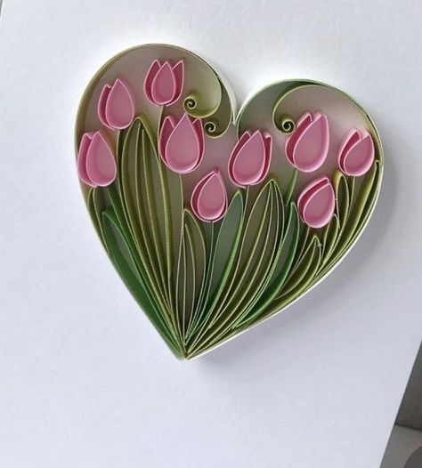 Tulip Cards, Paper Beads Diy, Diy Quilling Crafts, Diy Lace Ribbon Flowers, Paper Quilling Tutorial, Tulips Card, Paper Quilling Cards, Desain Quilling, Quilling Tutorial