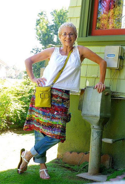 Boho Grandma, Estilo Hippy, Quoi Porter, Hippie Look, Hee Hee, Older Women Fashion, Advanced Style, Ageless Style, Ageless Beauty