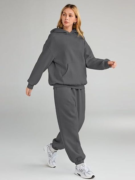 Amazon.com: AUTOMET Womens 2 Piece Outfits Lounge Hoodie Sweatsuit Sets Oversized Sweatshirt Baggy Fall Fashion Sweatpants with Pockets : Clothing, Shoes & Jewelry Fall Sweatpants, Womens 2 Piece Outfits, Fashion Sweatpants, Clothing Y2k, Trendy Outfit Inspo, Drop Shoulder Hoodie, Sweatpants With Pockets, Sweatpants Style, Sweatsuit Set