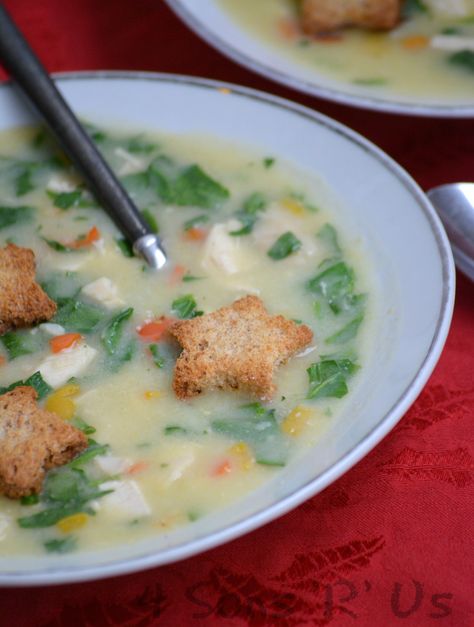 A festive chicken soup that’s perfect for the holiday season, this Christmas Confetti Chicken Soup features green baby spinach. It’s speckled with colorful sweet peppers and topped with fun star-shaped croutons, making it a yummy, festive bowl full of cheer.  If you know me at ALL, you know I’ve been moaning and groaning about  how … Confetti Chicken, Dinner Starters, Christmas Dinner Starters, Starters Ideas, Cranberry Mimosas, Homemade Scalloped Potatoes, Christmas Soup, Christmas Confetti, Pork Chops And Potatoes