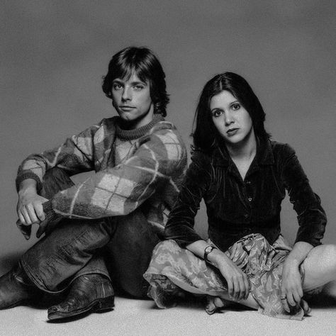 Mark Hamill Carrie Fisher, Carrie Frances Fisher, Anakin Vader, Star Wars Cast, Star Wars Love, My Soulmate, Original Trilogy, Mark Hamill, Carrie Fisher