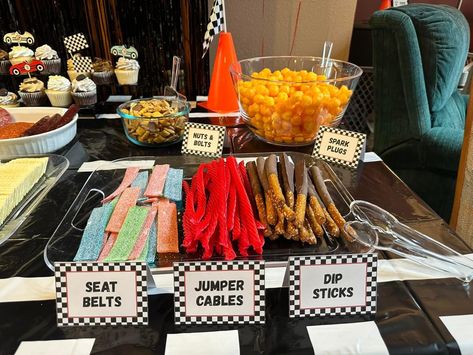 Too Fast Birthday Party Food, F1 Food Ideas, Cars Desserts, Compleanno A Tema Hot Wheels, Ezra 1, Monster Jam Birthday Party, Monster Jam Birthday, Baby First Birthday Themes, Hotwheels Birthday Party