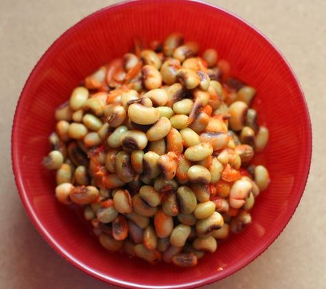 Pink-Eyed Pea Pepper Pot Pink Eyed Peas Recipe, Field Peas, Butter Beans Recipe, Veggie Mains, Creamed Peas, Louisiana Hot Sauce, Vegetarian Lifestyle, The Runaway, Pea Recipes