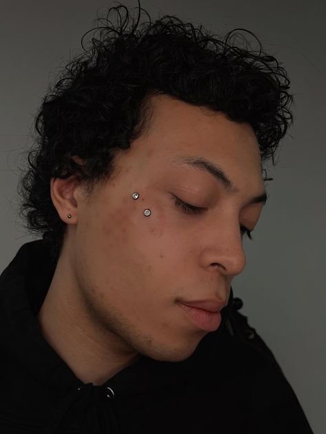 AIN'T YOU GLAD YOU SAW THIS PIERCING 😊  ANTI-EYEBROW PIERCING BY @14needles   Soho, Union Square, and Williamsburg  11AM-9PM 7 DAYS A/W🕘 WALK-INZ OR BOOK ONLINE..📕 TATTOOS & PIERCINGS, NO ATTITUDE, NO MISERABLE HOOPS TO JUMP THROUGH....🚫  WALK-INZ WELCOME OR BOOK ONLINE AT  ⚔️livebytheswordtattoo.com⚔️ . . . . #dermal #dermals #dermalpiercing #dermalpiercings #microdermal #williamsburg #brooklyn Anti Eyebrow Piercing Dermal, Anti Eyebrow Piercing Men, Anti Eyebrow Piercing, Anti Eyebrow, Tooth Gems, Piercing Inspo, Tooth Gem, Williamsburg Brooklyn, Dermal Piercing