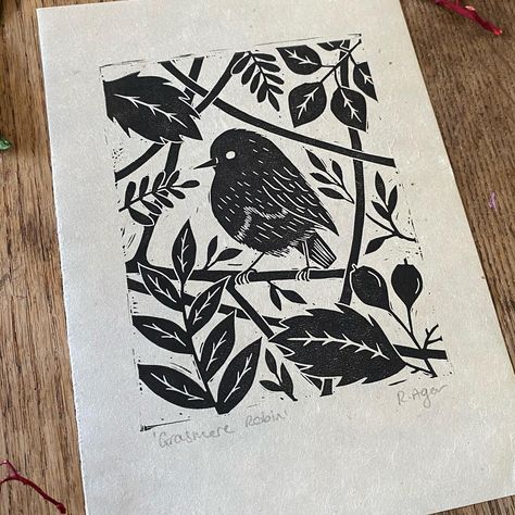 Rose Agar (@rose_agar_designs) • Instagram photos and videos Art And Writing, Lokta Paper, Lino Prints, Leaf Patterns, Lino Cut, April 11, Lino Print, Robins, Linocut Prints